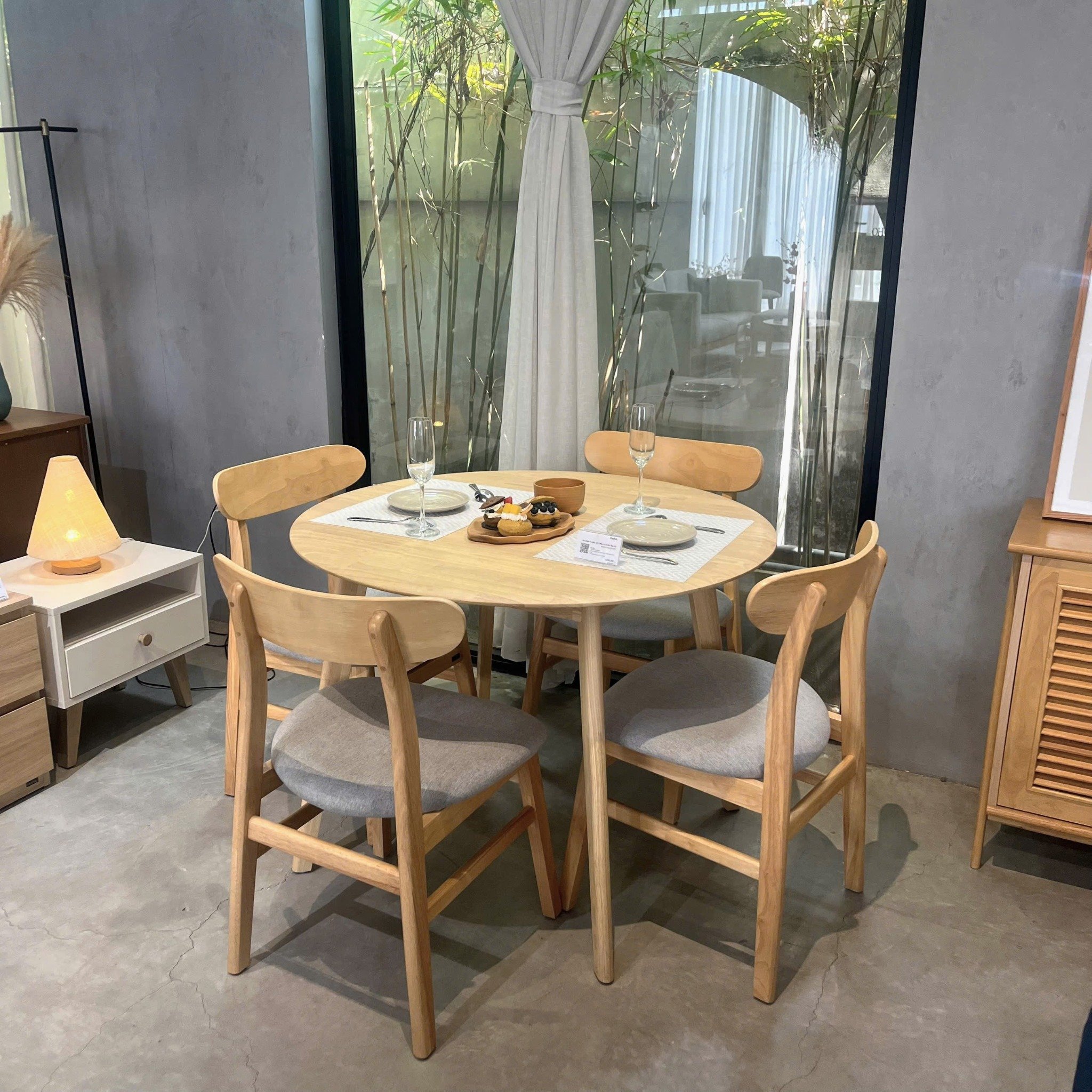 Bộ Bàn Ăn Tròn Oslo (Màu Tự Nhiên, 100)