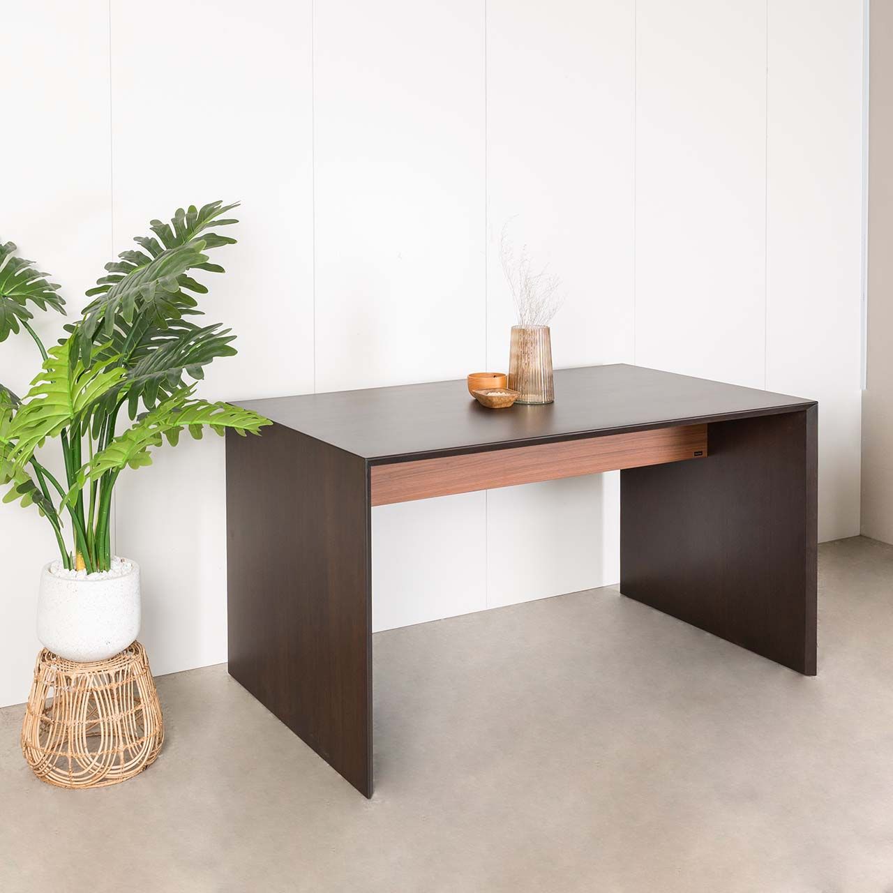 Bàn Ăn Gỗ Tràm Tự Nhiên  NYBORG 301