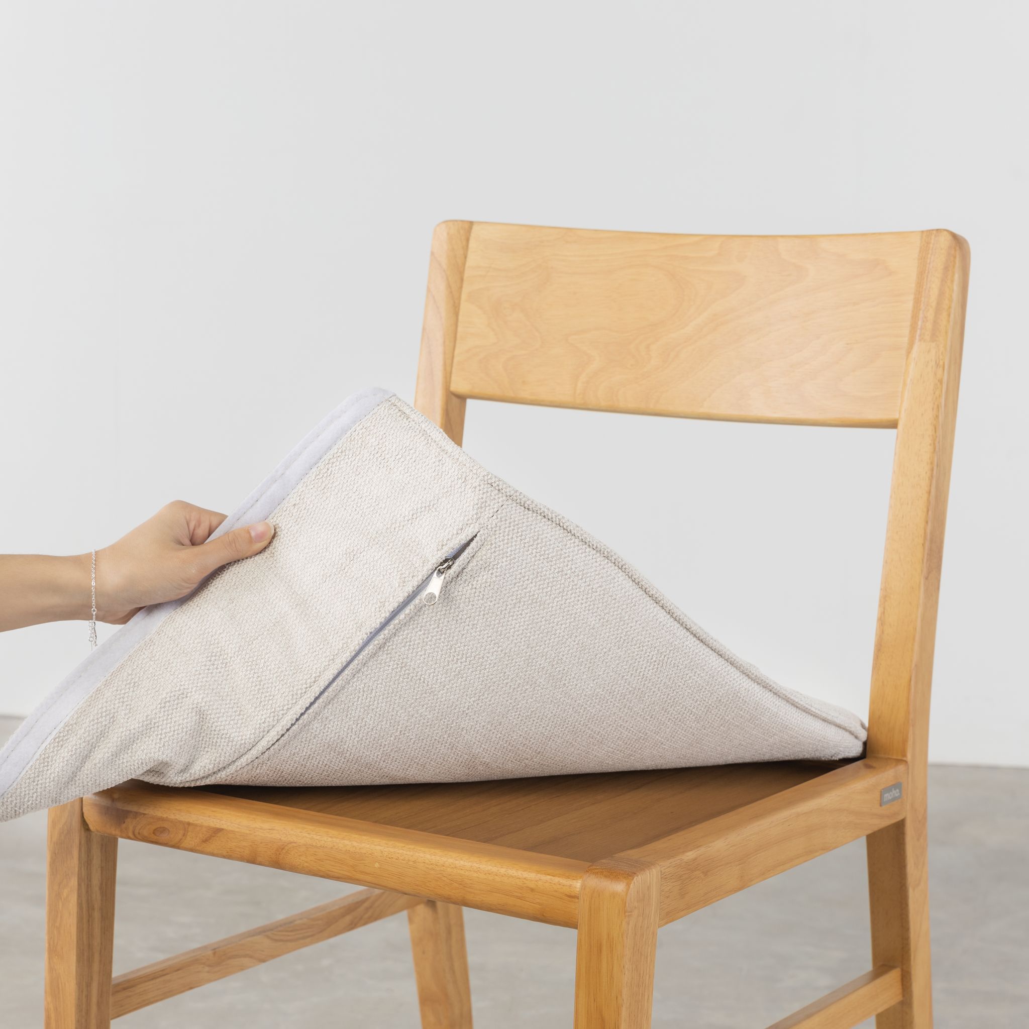 Ghế Ăn Gỗ Cao Su Tự Nhiên  FYN