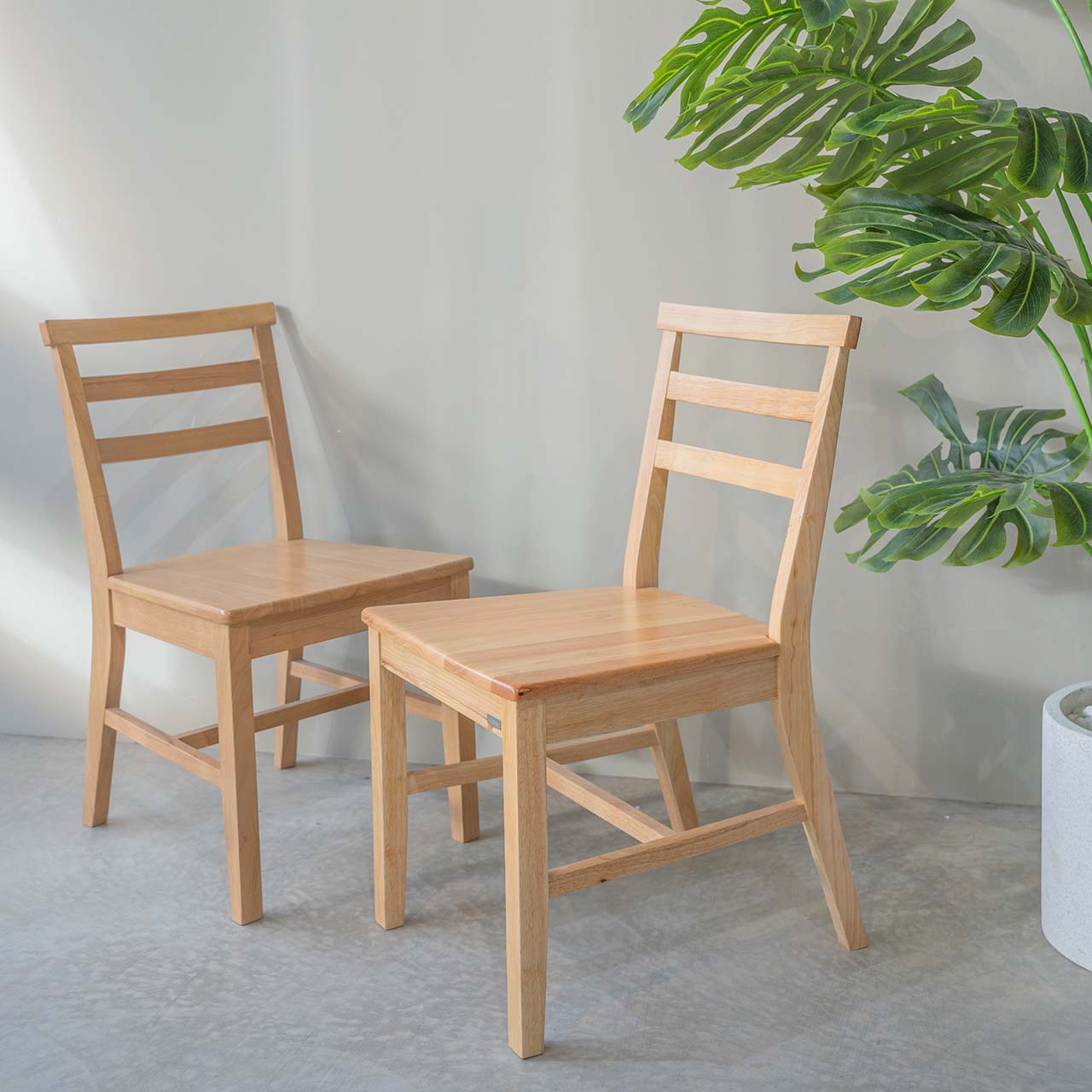 Ghế Ăn Gỗ Cao Su Tự Nhiên MALAGA 601