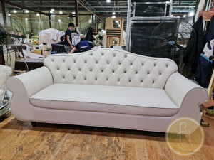 z3227735055980-e7d85d64544b090fb51b5d8f01642289-11 Sản xuất sofa tân cổ điển