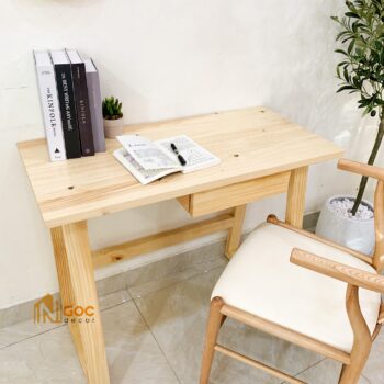 Bàn gỗ một hộc kéo