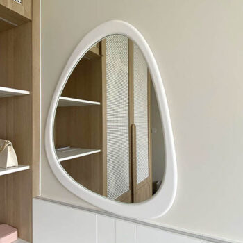 Gương hình sỏi – khung trắng