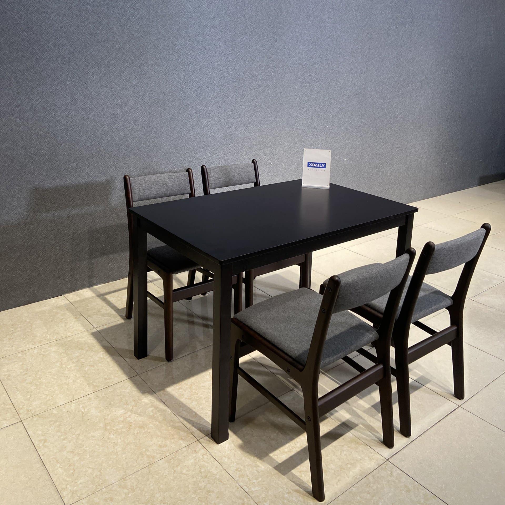 BÀN ĂN XUẤT KHẨU - CABIN XKA 1.2