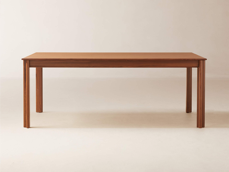 Bộ bàn ăn 8 ghế óc chó đuợc sản xuất tỉ mỉ đến từng chi tiết. - Ảnh 3