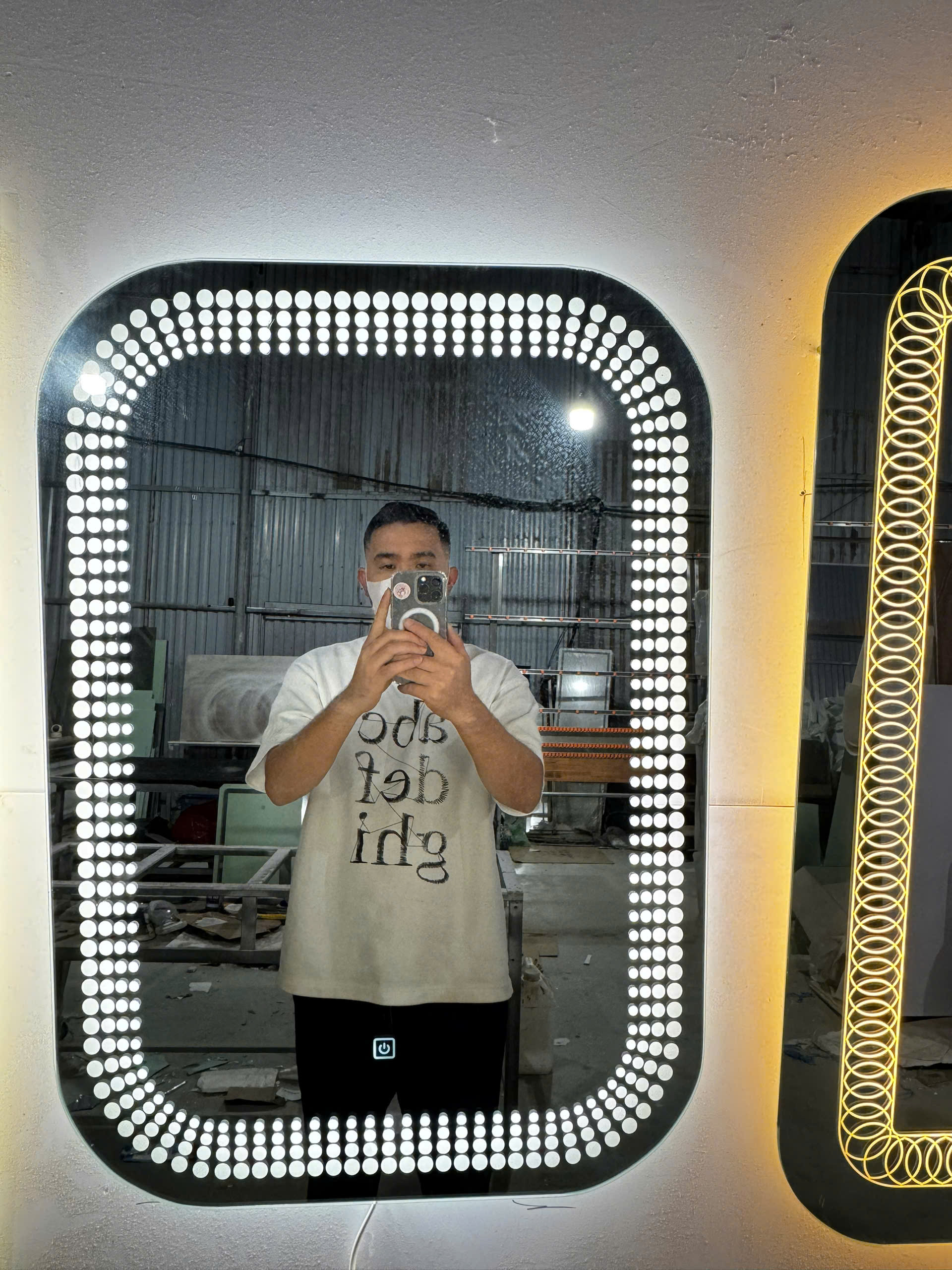 Gương nhà tắm đèn led hình chữ nhật bo góc