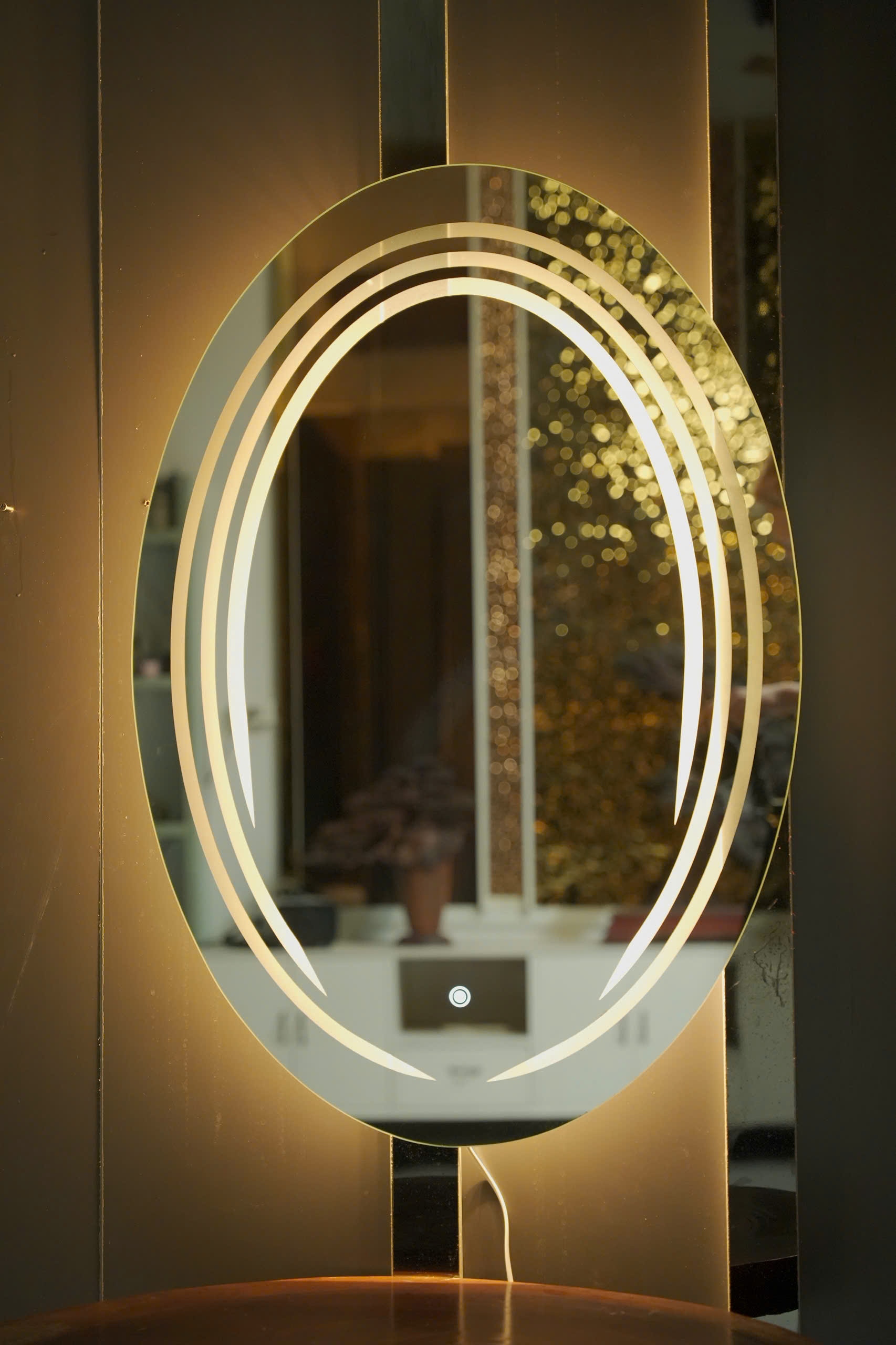 Gương phòng tắm đèn led hình oval