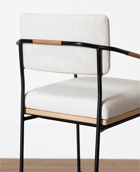 Ghế bar chân sắt nệm ngồi bọc nệm có lưng tựa | Hùng GO