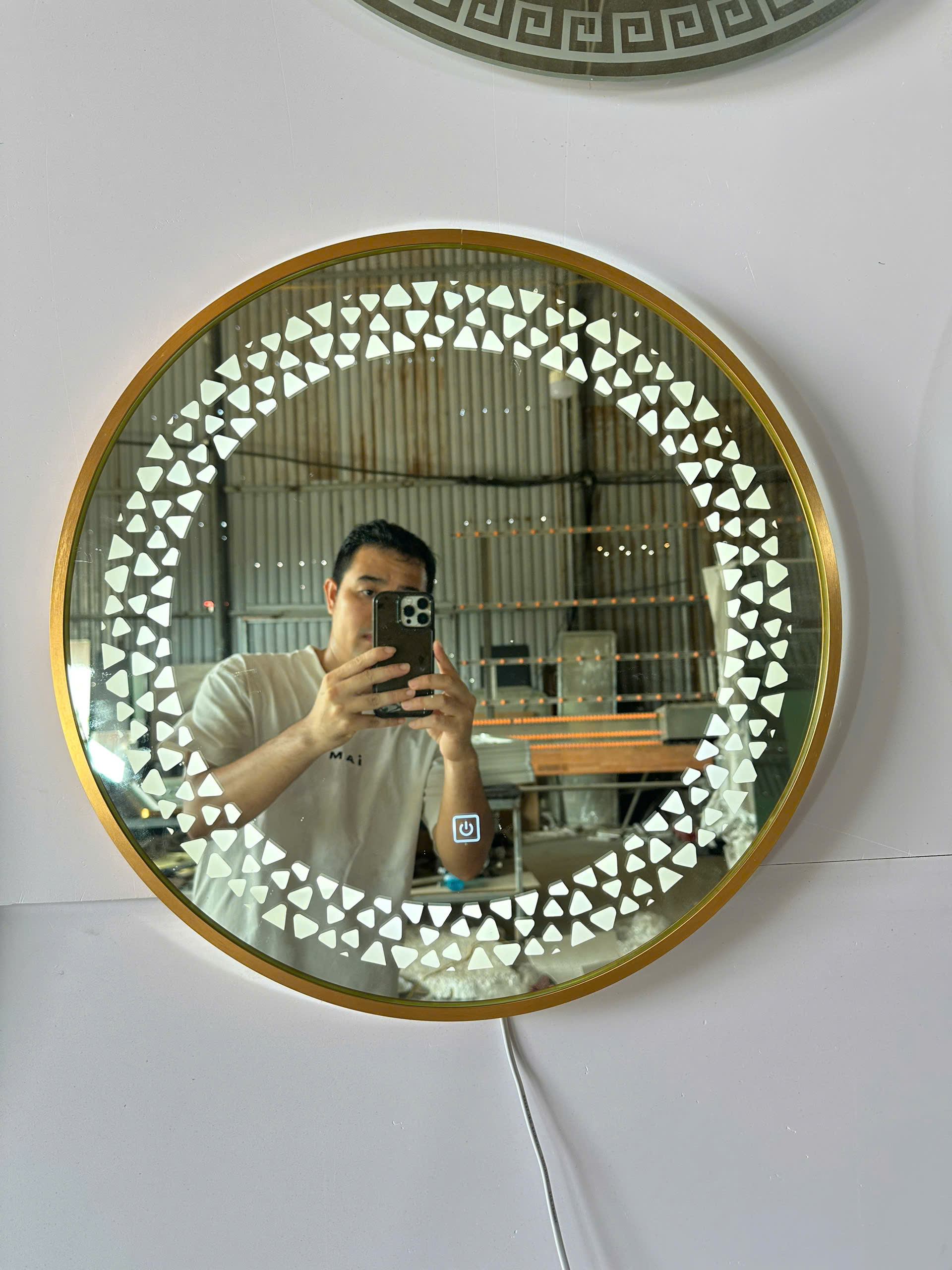 Gương makeup tròn đèn led cảm ứng mosaic